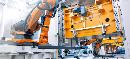 Sprzedaż robotów przemysłowych będzie rosła o 6% rocznie 