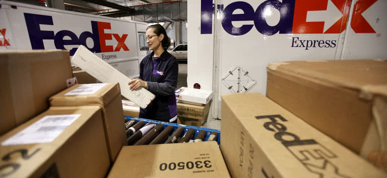 FedEx przejmie Flying Cargo  