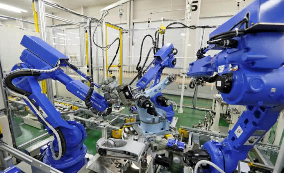 W tym roku sprzedaż robotów przemysłowych odnotuje silny wzrost 