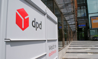 DPD w tym roku uruchamia tysiące automatów paczkowych