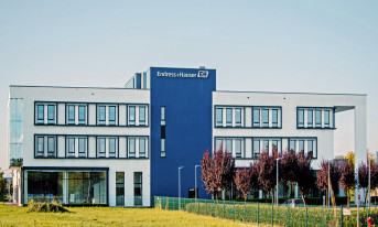 Endress+Hauser stawia na regiony i zwiększa udział w rynku automatyki pomiarowej