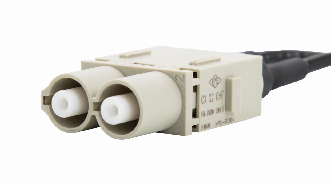 Złącza dwubiegunowe do 2,5 kV i 16 A