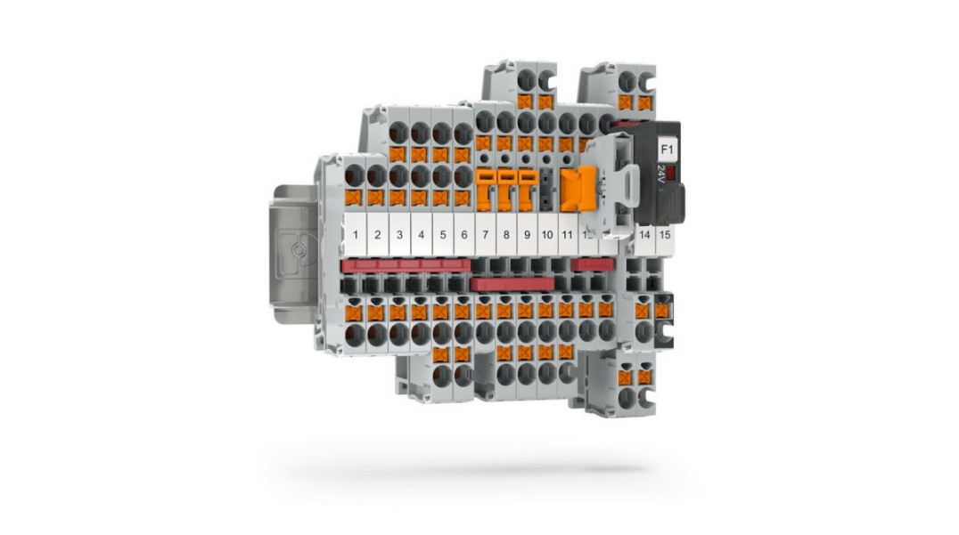 Terminale zaciskowe z gniazdami Push-X na panelu czołowym