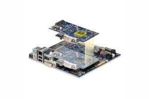 Płyta główna Mini-ITX dla rozwiązań Digital Signage i automatów do gier