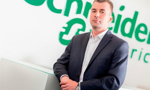 Rozmowa z Ireneuszem Martyniukiem, wiceprezesem Pionu Przemysłu w Schneider Electric Polska