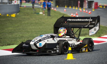 Nowy rekord świata elektrycznego bolidu Formuły Student