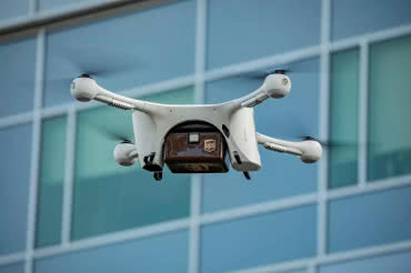 UPS uzyskał pełną zgodę administracyjną na dostawy dronami 