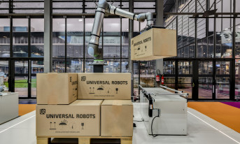 Sprawdź, jak automatyzacja może zwiększyć produktywność Twojej firmy – weź udział w webinariach Universal Robots