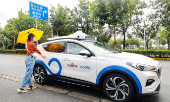 Baidu uruchamia autonomiczne taksówki w Szanghaju
