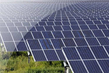 Francuzi zbudują największą elektrownię słoneczną w Europie 