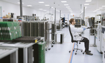 EMS skraca drogę od pomysłu do gotowego produktu