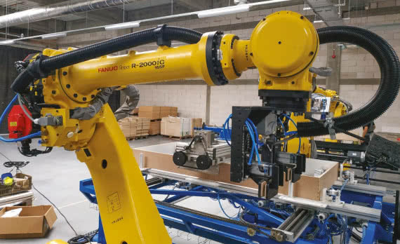 Robotyzacja w przemyśle meblarskim 