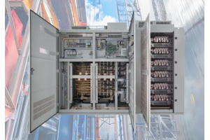 Falowniki serii FRENIC4600 FM6e