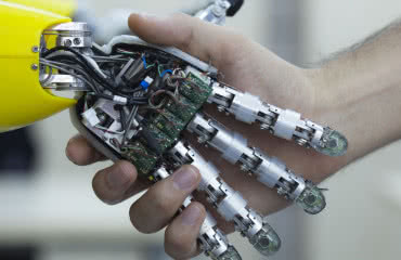 Dyson rekrutuje 250 inżynierów robotyki 