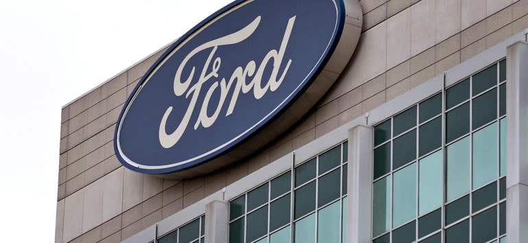 Ford wstrzymuje produkcję w pięciu zakładach 