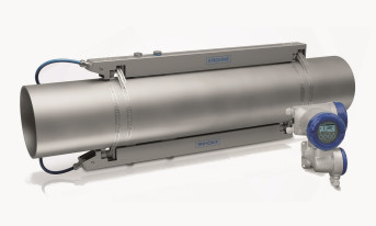 Ultradźwiękowy przepływomierz clamp-on Optisonic 6300 w nowej wersji z szynami ze stali nierdzewnej