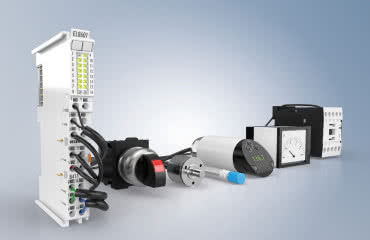 Moduł komunikacyjny EtherCAT z 12 liniami I/O w wąskiej obudowie 