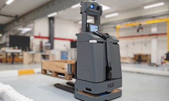 MiR1200 Pallet Jack: sztuczna inteligencja rewolucjonizuje transport palet