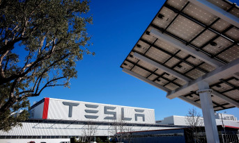 Tesla przenosi siedzibę do Texasu