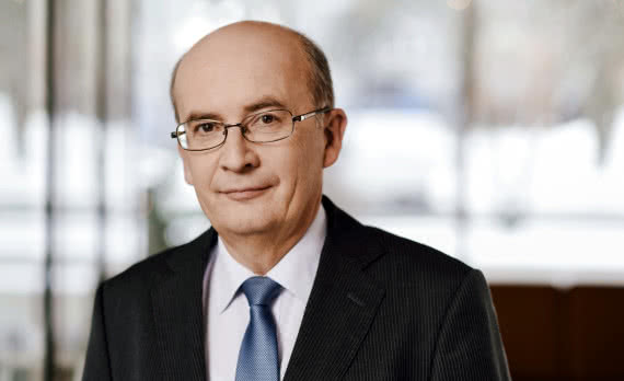 Siemens: Nie ma przemysłu bez chmury - rozmowa ze Steffenem Leidelem 