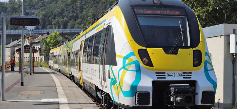 Alstom zaprezentował nowy pociąg akumulatorowy 