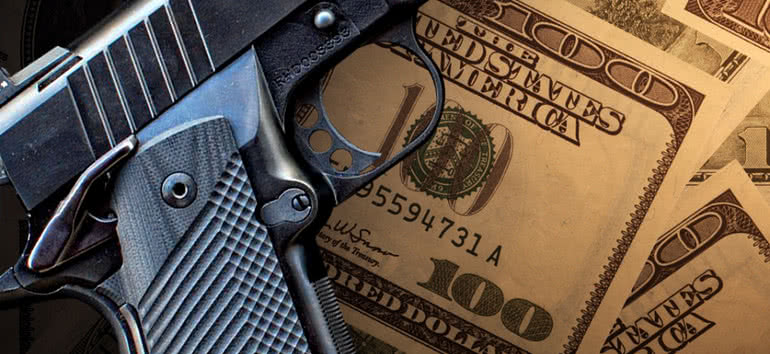 Amerykańskie banki udzielają finansowego wsparcia bankrutującemu Remingtonowi 