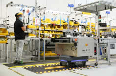 Nietypowe zastosowania autonomicznych robotów mobilnych MiR200 w zakładzie DeWalt Industrial Tools 