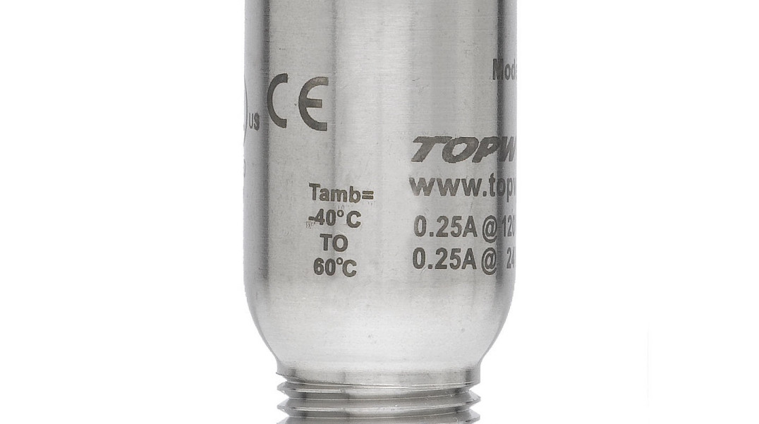 Czujnik zbliżeniowy z ultrajasnymi diodami LED do pracy w bezpośrednim świetle słonecznym