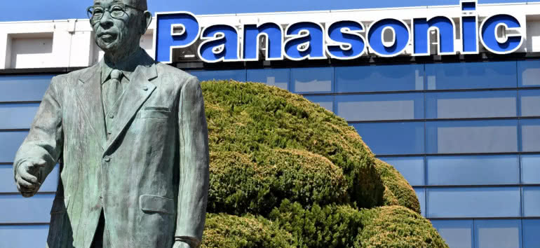 Panasonic rezygnuje z produkcji ogniw PV dla Tesli 