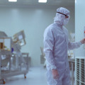 Cleanroom i strefy EPA: infrastruktura krytyczna nowoczesnej produkcji 