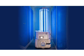 Rozwiązanie do dezynfekcji – roboty mobilne wyposażone w lampy UV