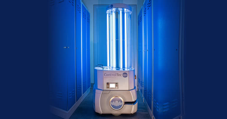 Rozwiązanie do dezynfekcji – roboty mobilne wyposażone w lampy UV 