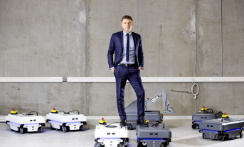 Mobile Industrial Robots uruchamia MiR Finance - program leasingowy "Robot as a Service"