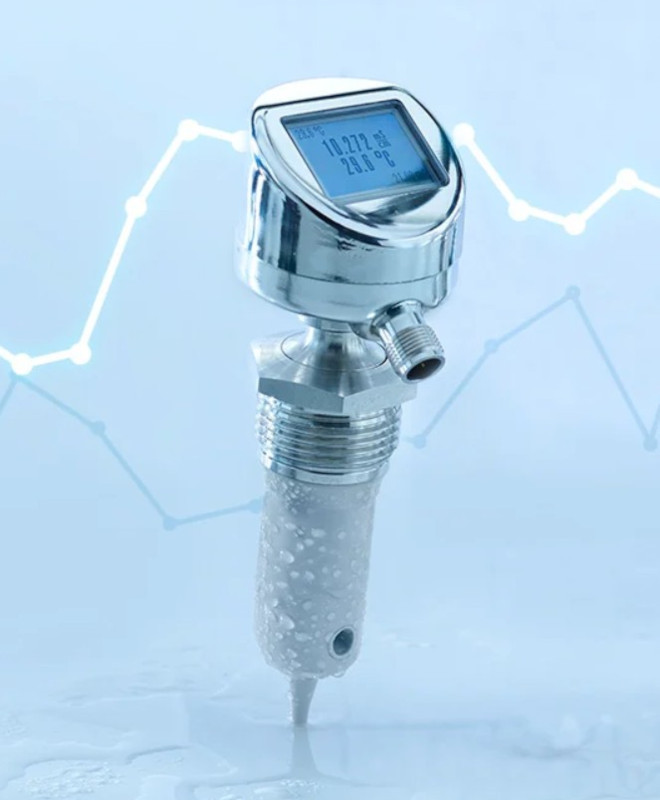 Czujnik przewodności do małych instalacji produkcyjnych z sektora spożywczego i farmaceutycznego