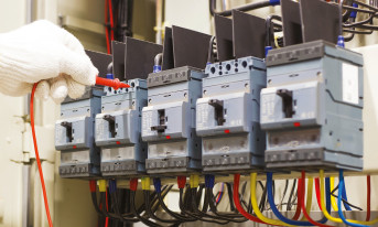 Rozdzielnice elektryczne i aparatura nn