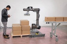 Firma OMRON wprowadza na rynek nowe roboty współpracujące o dużym udźwigu i udostępnia aktualizację oprogramowania TMflow