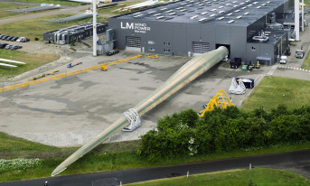 GE przejmuje producenta łopat do elektrowni wiatrowych LM Wind Power