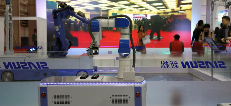 Chiny uruchamiają fabrykę robotów działającą w standardzie Industry 4.0 