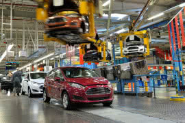 Ford zainwestuje 2 mld dolarów w Europie 