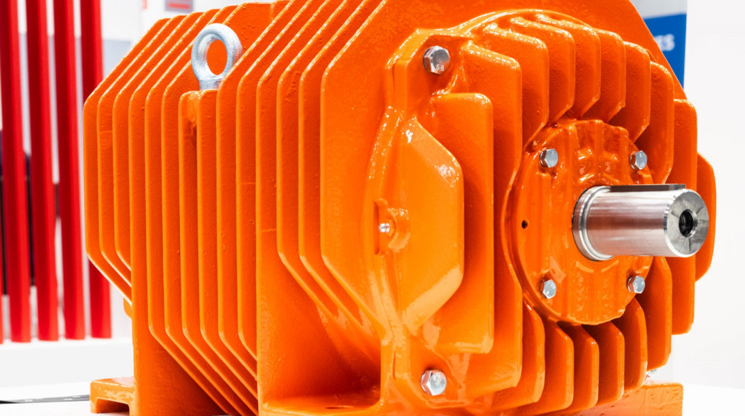 Silniki SH5-24 firmy Cantoni Motor zaprojektowane specjalnie do przemysłu stalowego