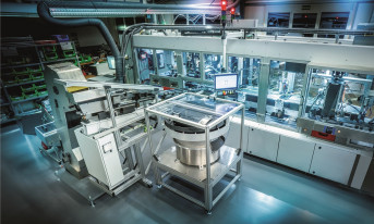 Maksymalna elastyczność zwiększy wydajność automatyzacji. Niezależnie sterowane nośniki obrabianych przedmiotów
