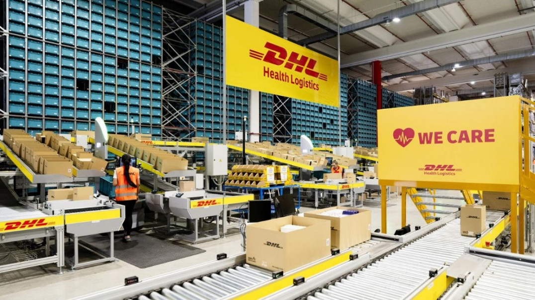 DHL uruchamia flotę 138 robotów Exotec – rewolucja automatyzacji magazynowej w logistyce farmaceutycznej