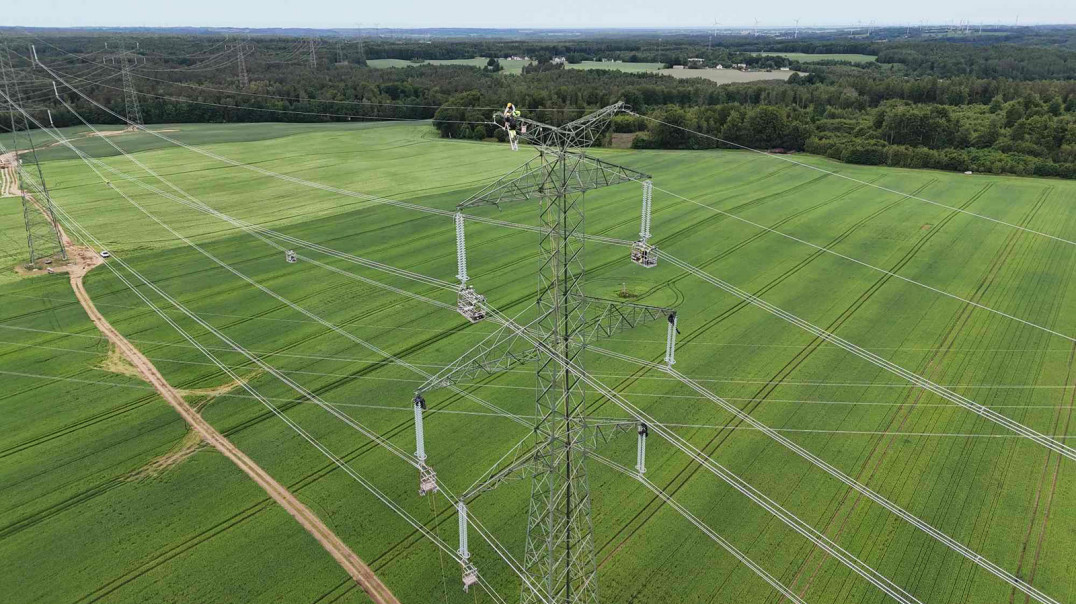 SPIE i ELFEKO wybudują strategiczny odcinek linii 400 kV dla bałtyckich farm wiatrowych