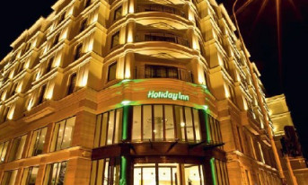 Wdrożenie BMS w hotelu Holiday Inn w Łodzi. Opis systemu do kompleksowego zarządzania budynkiem Synergy Polska