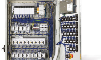 Wykorzystanie inteligentnych systemów oprzewodowania do obniżenia kosztów szaf sterowniczych