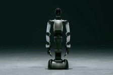 Techman Robot prezentuje kołowego robota humanoidalnego dla przemysłu ze wsparciem Nvidii