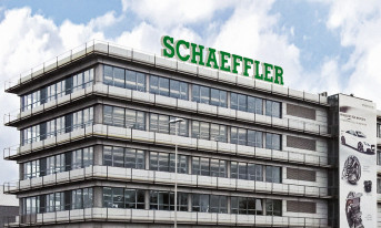 Schaeffler wdroży w swoich zakładach roboty humanoidalne