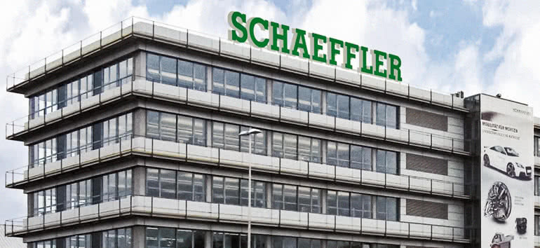 Schaeffler wdroży w swoich zakładach roboty humanoidalne 