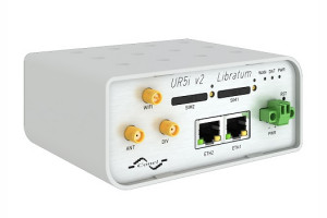 UR5i v2 Libratum- bardzo szybki bezprzewodowy router przemysłowy