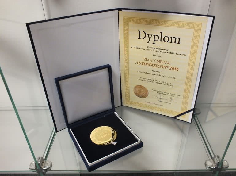 Złoty Medal AUTOMATICON 2016 za zdecentralizowane napędy IndraDrive Mi 